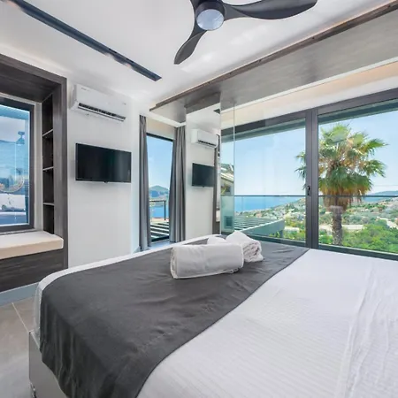 Hotel Nova 4*