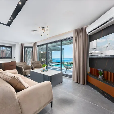 Hotel Nova 4*